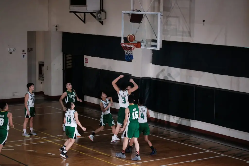 basketball team gymnasium